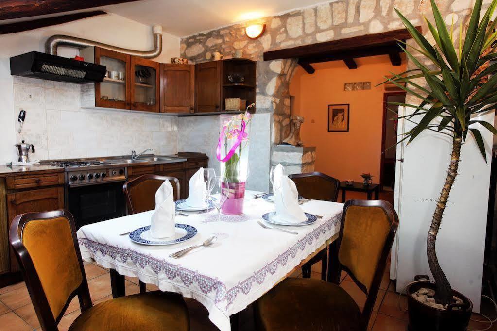 Apartment Mario Pula
