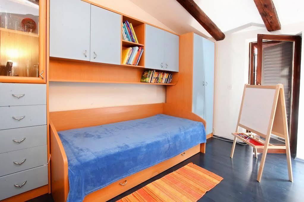 Apartment Mario Pula